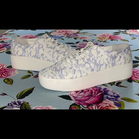 NWOT Open Edit Landyn Pattern Play Platform Sneakers - Picture 1 of 9